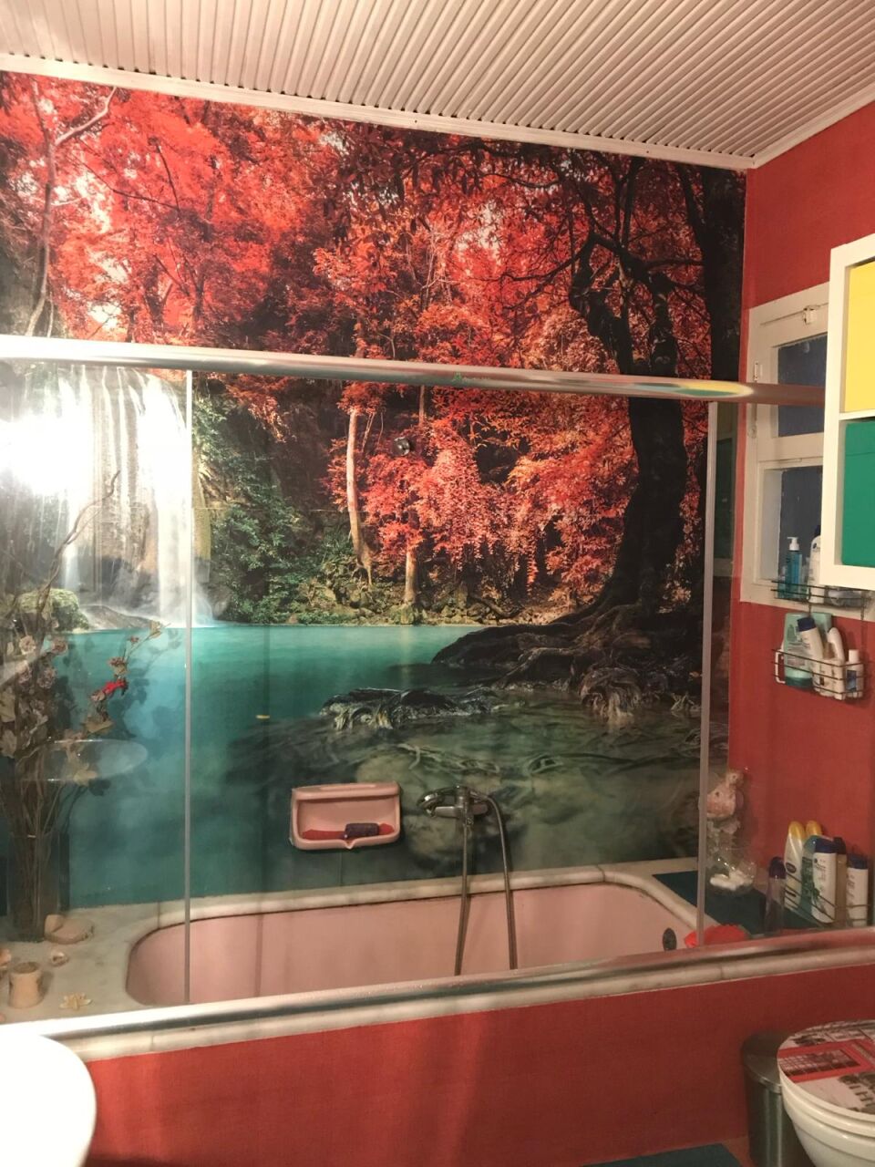 Eski Banyo Fayanslarından Kurtulmanın En Pratik Yolu! Artık kırmaya, sökmeye gerek yok!
